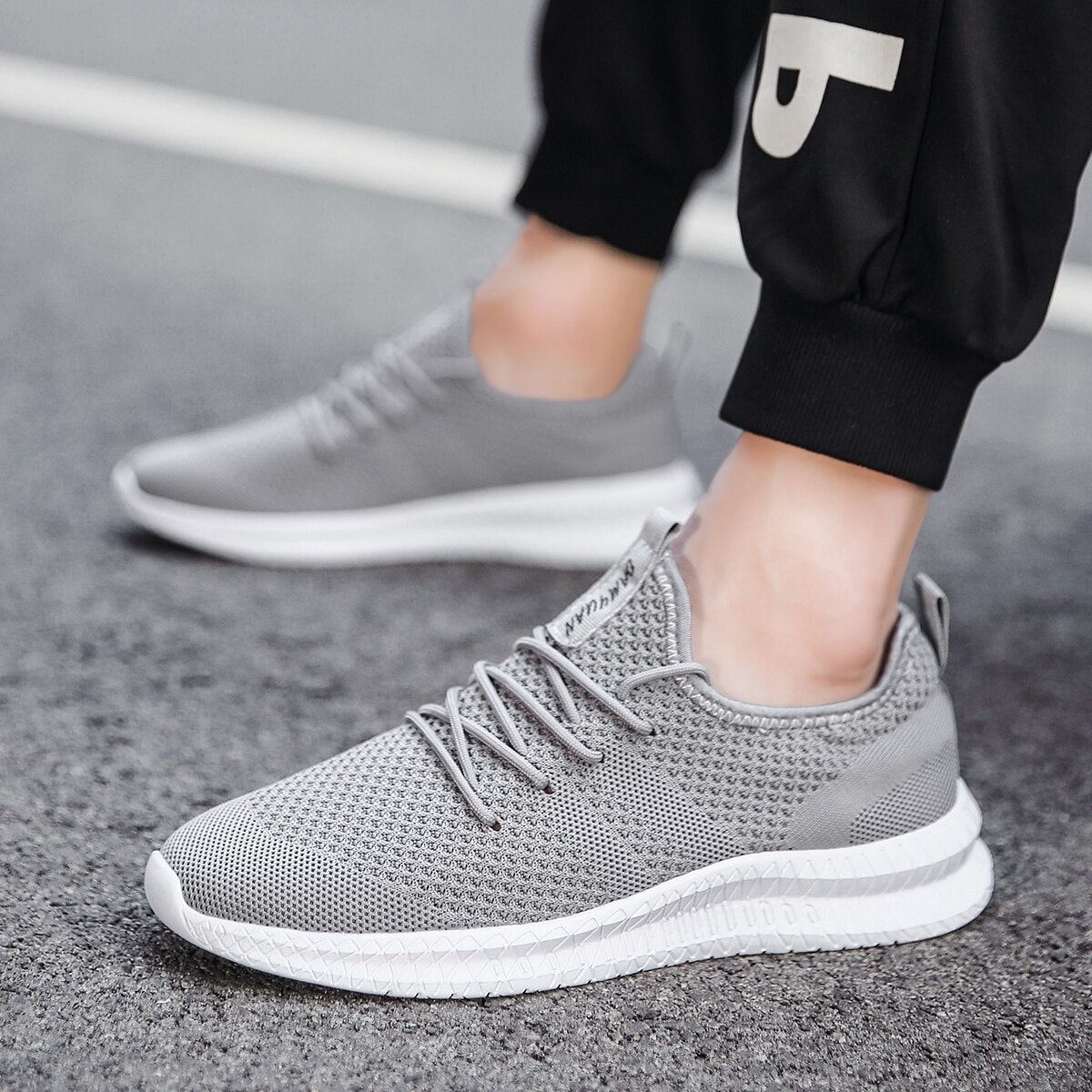 Shoes Men's Sneakers Breathable Gym Casual Light Walking Footwear Zapatillas Hombre