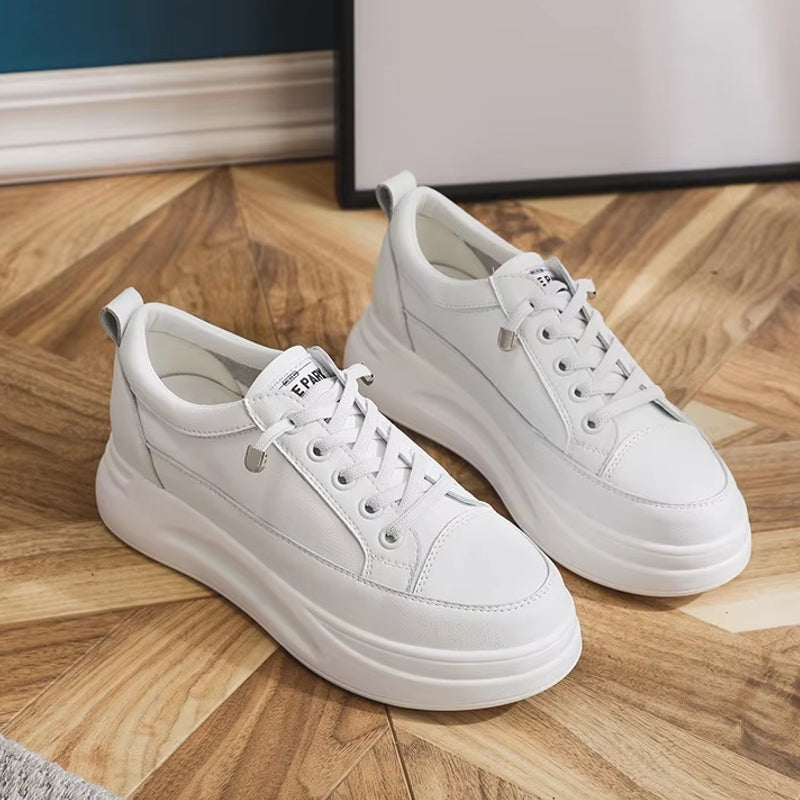 Versatile White Sneakers 4.5cm Platform Flats