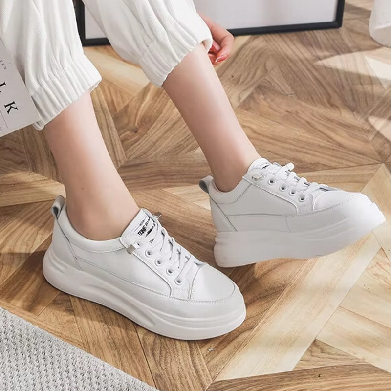 Versatile White Sneakers 4.5cm Platform Flats